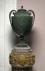 Vase, image 2/2