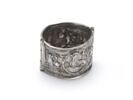 Bracelet à décor de cavaliers et de griffons d'un ensemble de trois bracelets (OA 8200 à OA 8202), image 4/4