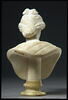 Buste de femme au chignon retenu par un bandeau, image 3/3