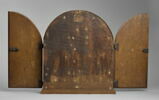 Buste en bas-relief : Charles Quint avec deux panneaux d'armoiries, image 6/8