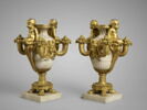 Candélabre en forme de vase à quatre lumières d'une paire, image 3/7