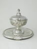 Terrine, sa doublure et son plateau du service du Roi d'Angleterre et de Hanovre George III, d'une paire (OA 12382), image 8/20
