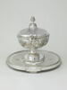 Terrine, sa doublure et son plateau du service du Roi d'Angleterre et de Hanovre George III, d'une paire (OA 12382), image 9/20