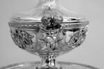 Terrine, sa doublure et son plateau du service du Roi d'Angleterre et de Hanovre George III, d'une paire (OA 12382), image 16/20