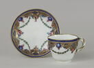 Pièce d'un déjeuner de cinq pièces : tasse et soucoupe, image 1/9