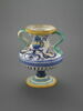 Vase à pied et à deux anses, image 2/6
