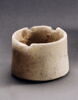 vase, image 1/3