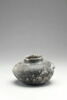 vase, image 1/3