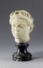 statue, image 2/6