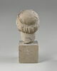 statue, image 2/5