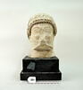 statue, image 1/4