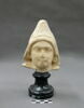 statue, image 1/2