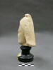 statue, image 2/2