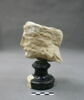 statue, image 2/4