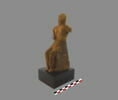 figurine, image 2/4