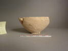 vase, image 2/2
