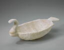 vase ; toilette ; boîte à fard, image 1/3