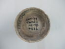 vase, image 2/2