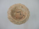 vase, image 2/2