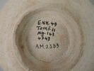 vase, image 2/2