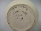 vase, image 2/2