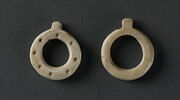 anneau ; pendeloque ; pendentif, image 3/3