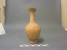 vase, image 2/5