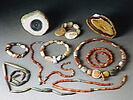 collier, image 3/3