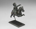 figurine, image 2/7