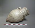 vase, image 2/2