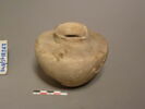 vase, image 2/2