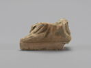sculpture, fragment, image 1/2