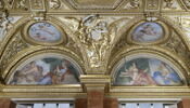 Plafond : Salle des Antonins - La Tempérance et la Paix, au dessus de la corniche, côté est, au nord, image 3/6