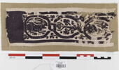 bande décorative d'habillement ; fragment, image 1/2
