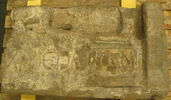 stèle  ; inscription, image 3/5