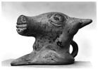 rhyton ; vase plastique, image 7/7