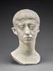statue, image 2/5