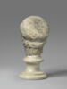 statuette, image 2/4