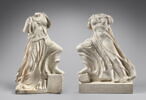 Femme drapée en course, image 3/8