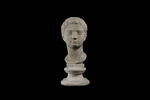 statue, image 1/4