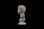 statue, image 3/4