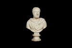 statue, image 1/4
