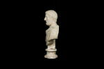 statue, image 3/4