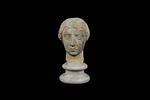 statue, image 1/4