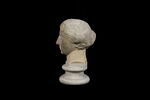 statue, image 2/4