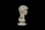 statue, image 4/7