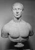 statue, image 4/4