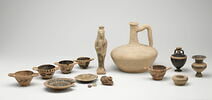 figurine ; vase plastique, image 1/2