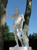 statue, image 3/4