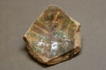 Fragment de la panse et de la base du vase, image 1/2